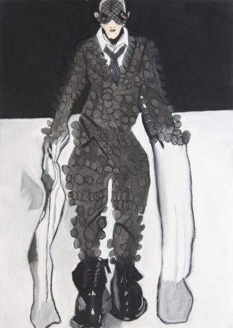 「スーツをきた男」